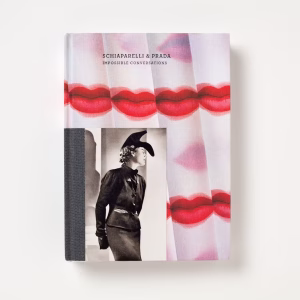 ספר עיצוב Schiaparelli & Prada